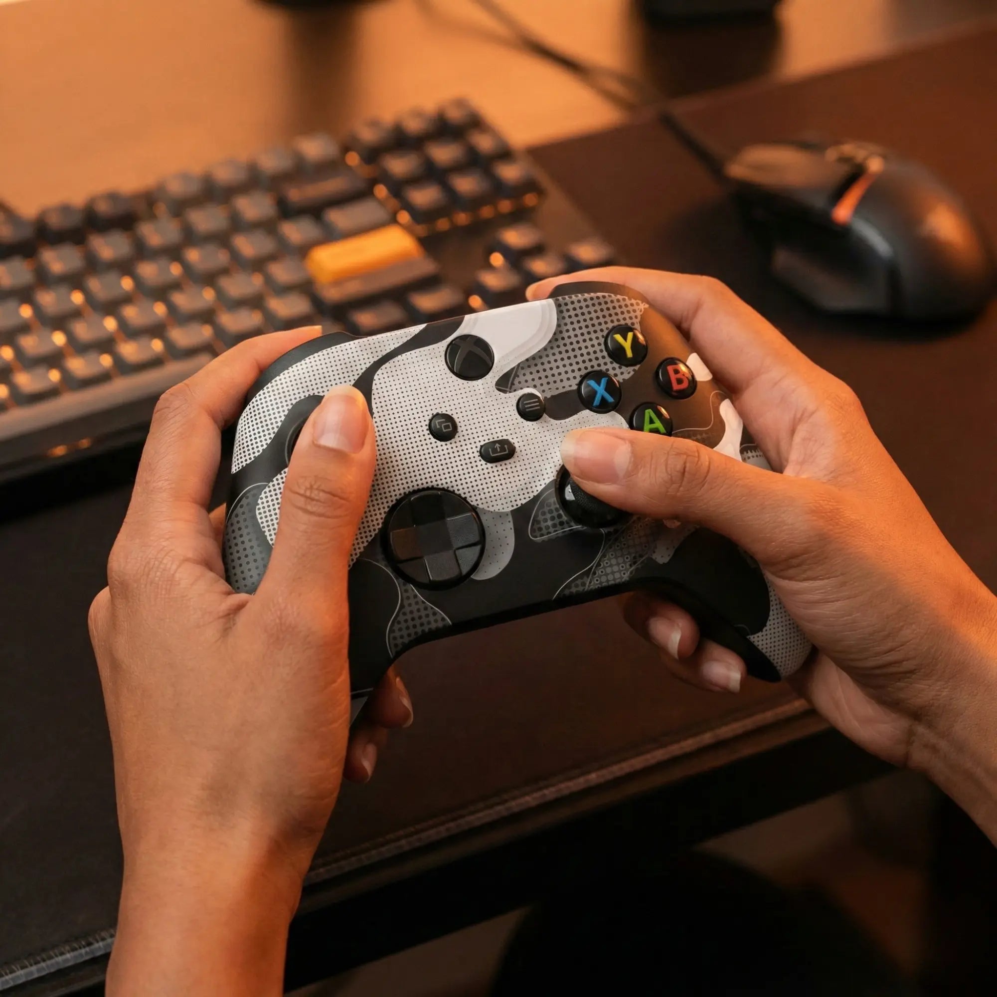 Custom Xbox controller contrast design